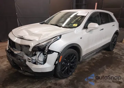 2022 Cadillac Xt4 Awd Luxury z USA, uszkodzony, nr VIN 1GYFZBR40NF170455
